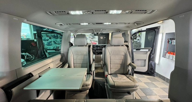 Volkswagen Multivan cena 140000 przebieg: 179000, rok produkcji 2016 z Zawichost małe 67